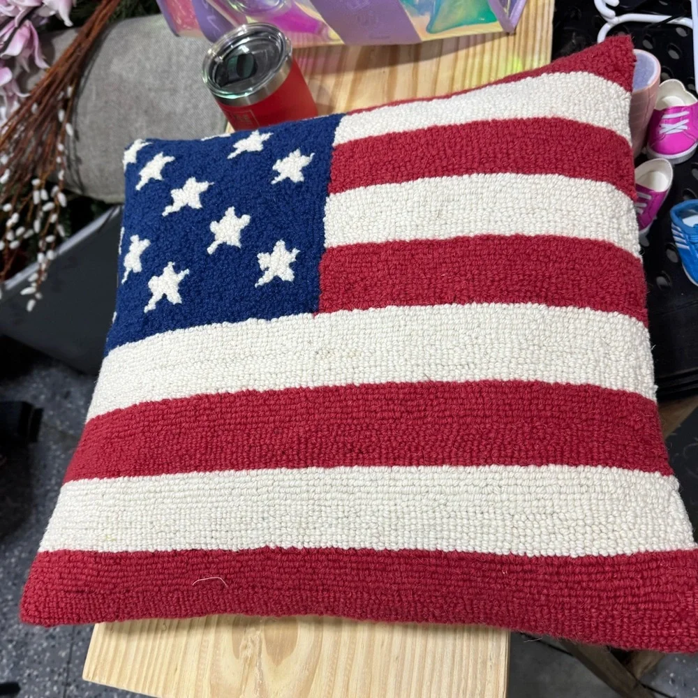NEW PEKING HANDICRAFT usa american flag hook pillow in red, white and blue